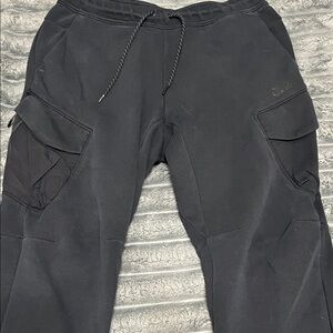 Nike Black Cargo Joggers with Utility Pockets